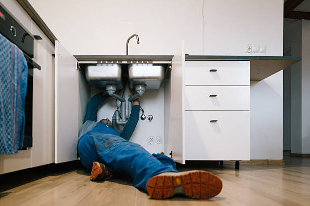 Professional Leak Detection technician working in Columbiaville, NY